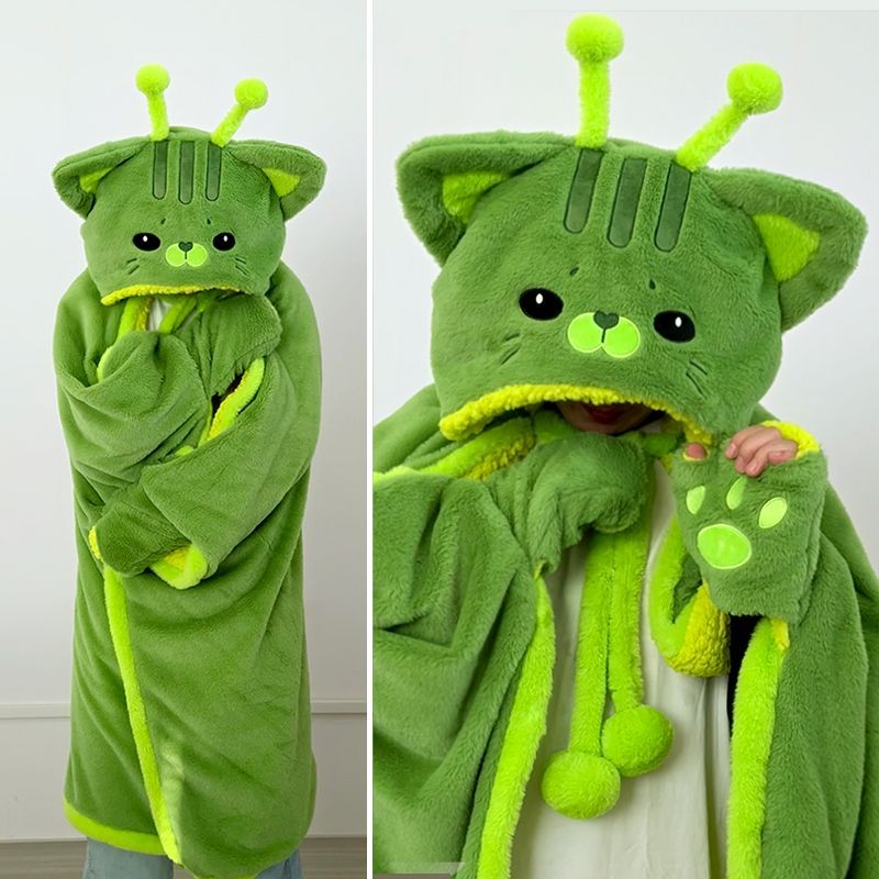 Gnarpy Anime Merchandise Hoodi - Anime Merchandise Hoodie ulasan dan harga