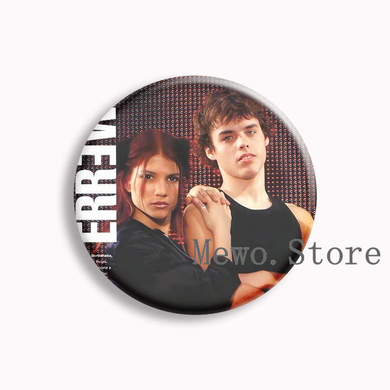 Movie Rebelde Way Soft Button  - Pin Button Badge ulasan dan harga